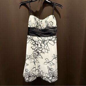 Speechless Elegant Black and White Floral Dress, Size XL
